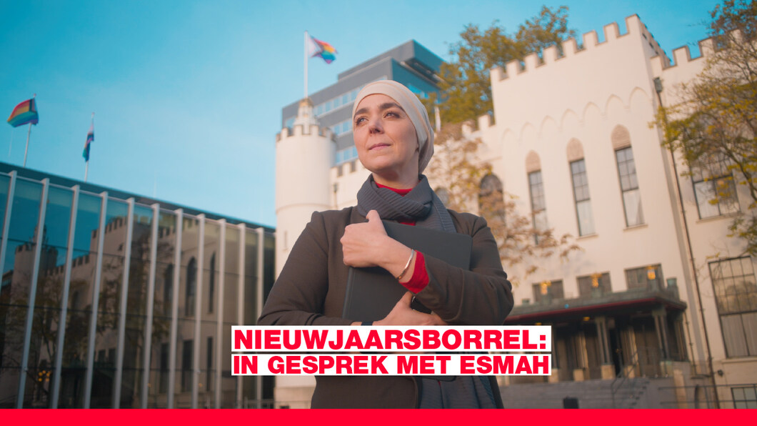 in gesprek met Esmah Lahlah